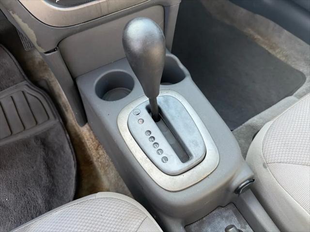 2004 Saturn Ion 2