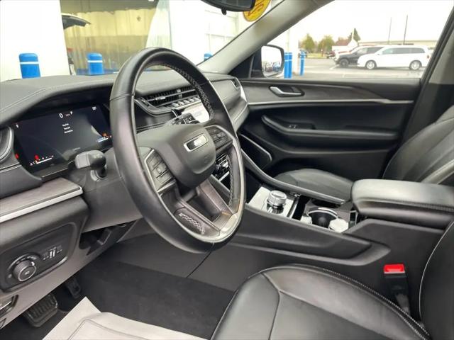 2022 Jeep Grand Cherokee L Limited 4x4