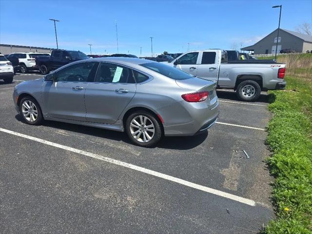 2015 Chrysler 200 Limited