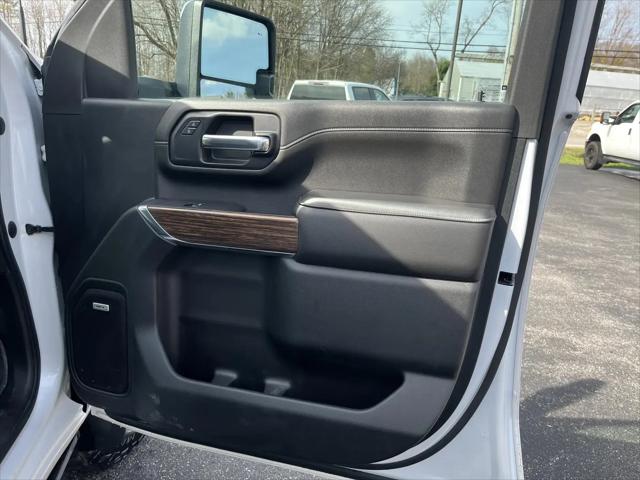2021 Chevrolet Silverado 2500HD 4WD Crew Cab Standard Bed High Country