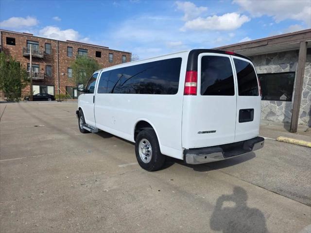 2017 Chevrolet Express LT