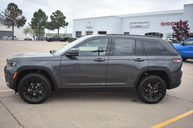 2026 Jeep Grand Cherokee Altitude 4x4