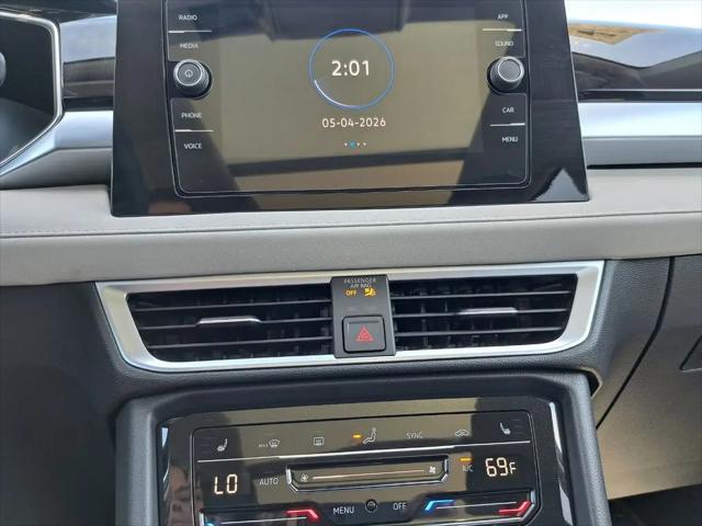 2026 Volkswagen Taos SE