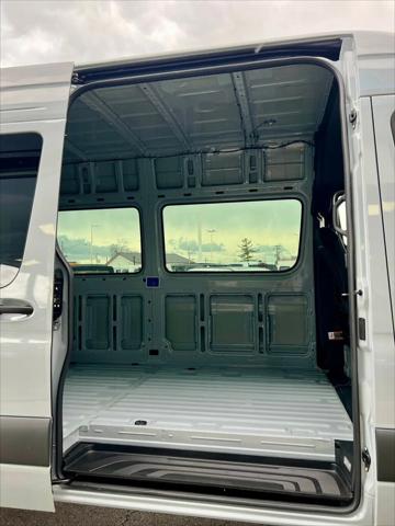2026 Mercedes-Benz Sprinter 3500XD High Roof 4-Cyl Diesel HO