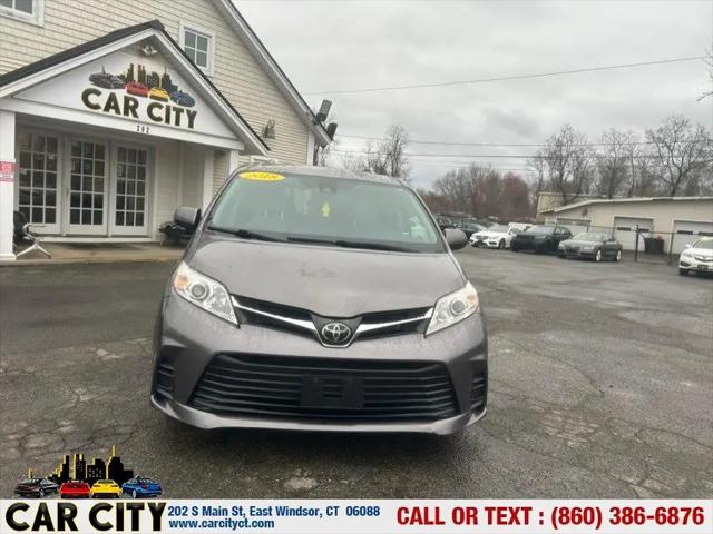 2018 Toyota Sienna LE 8 Passenger