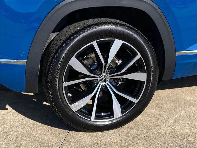 2025 Volkswagen Atlas Cross Sport 2.0T SEL Premium R-Line