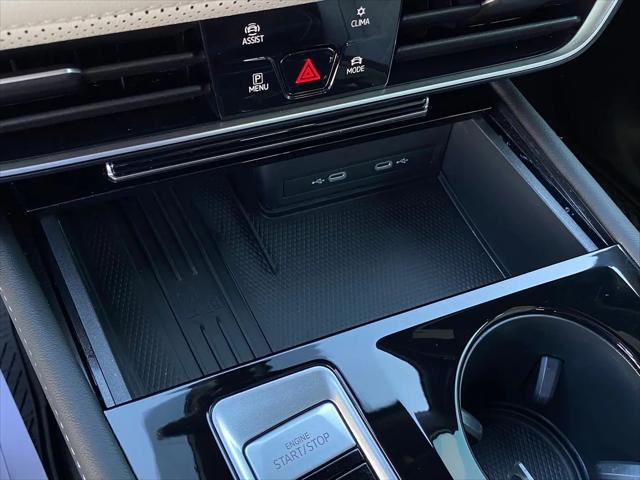 2025 Volkswagen Atlas Cross Sport 2.0T SEL Premium R-Line