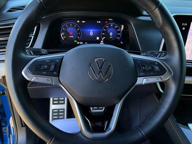 2025 Volkswagen Atlas Cross Sport 2.0T SEL Premium R-Line