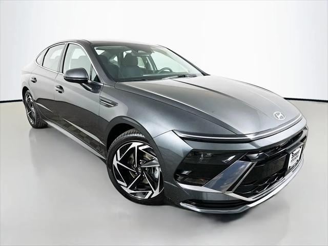 2026 Hyundai Sonata SEL Sport for sale in Davenport, IA