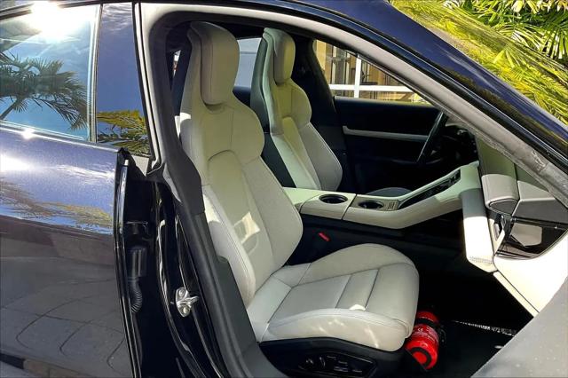 2020 Porsche Taycan Turbo