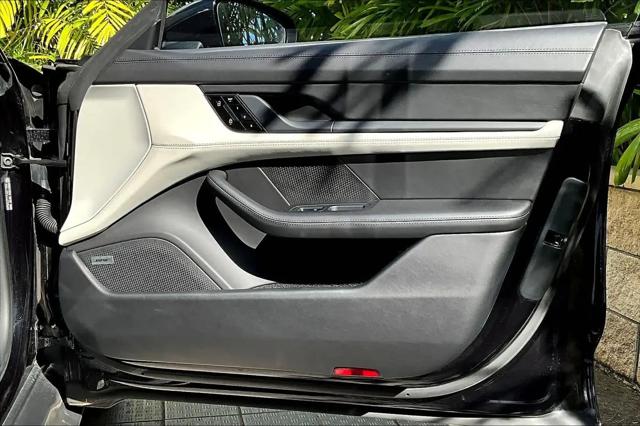 2020 Porsche Taycan Turbo
