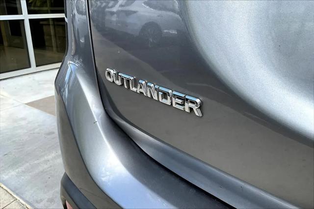 2020 Mitsubishi Outlander SE 2.4