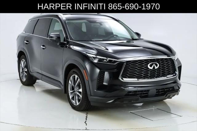 2023 INFINITI QX60 LUXE AWD
