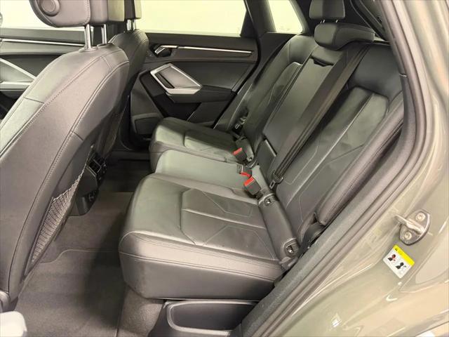 2022 Audi Q3 Premium 45 TFSI S line quattro Tiptronic