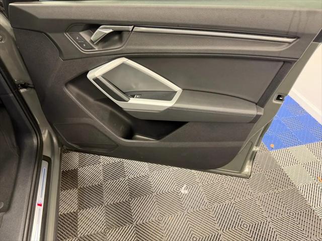 2022 Audi Q3 Premium 45 TFSI S line quattro Tiptronic