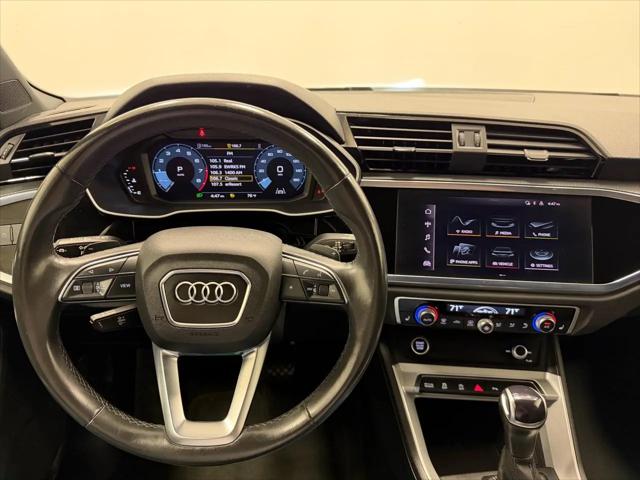 2022 Audi Q3 Premium 45 TFSI S line quattro Tiptronic