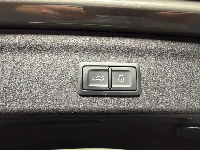 2022 Audi Q3 Premium 45 TFSI S line quattro Tiptronic