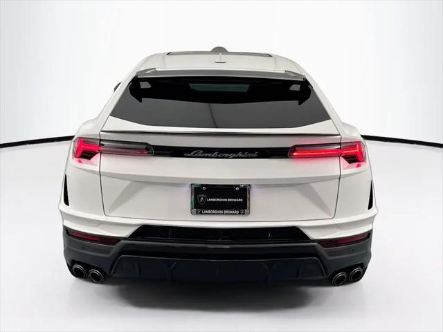 2024 Lamborghini Urus Performante