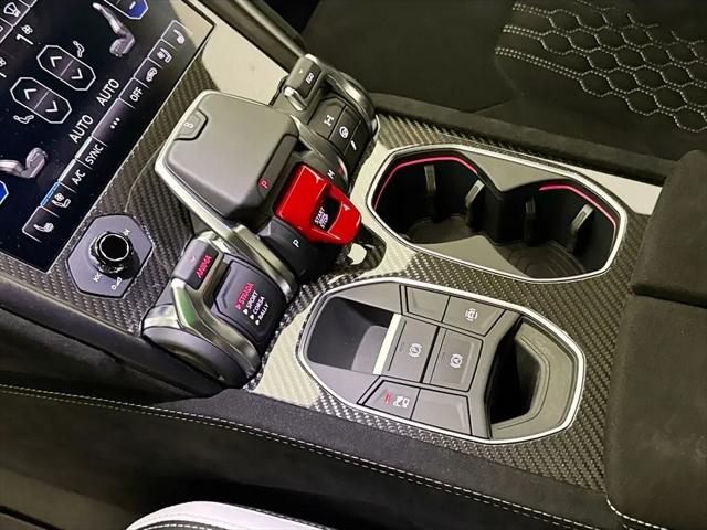 2024 Lamborghini Urus Performante