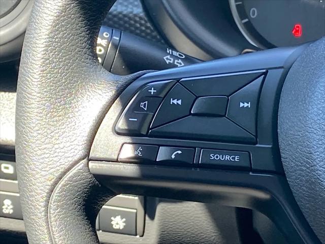 2024 Nissan Kicks S Xtronic CVT