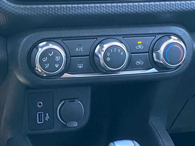 2024 Nissan Kicks S Xtronic CVT