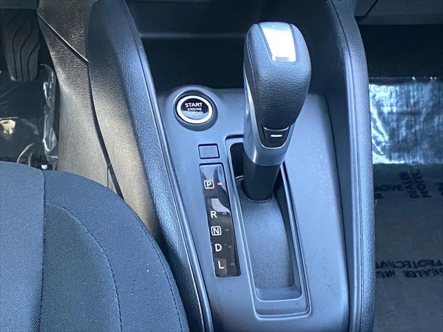 2024 Nissan Kicks S Xtronic CVT