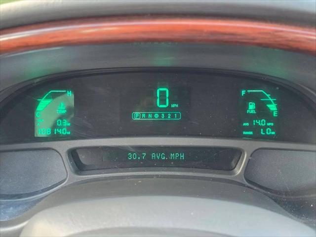 2000 Cadillac DeVille Standard