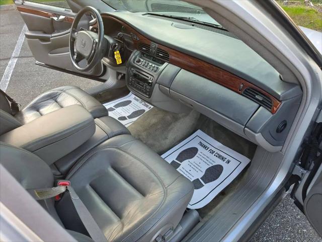 2000 Cadillac DeVille Standard