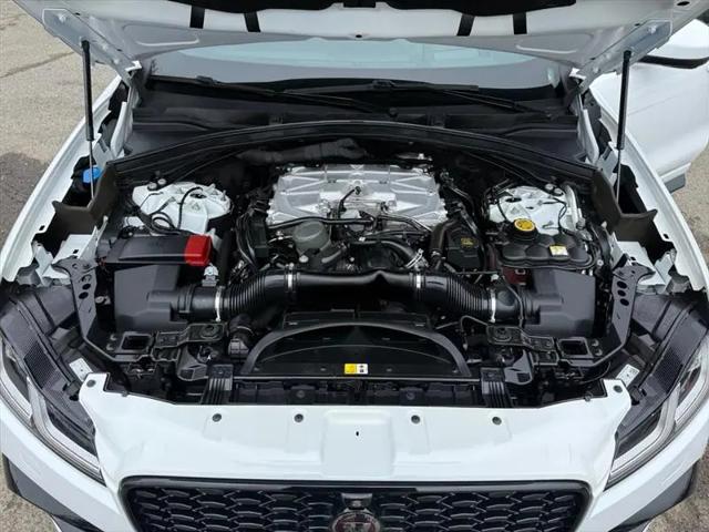 2022 Jaguar F-PACE SVR P550 AWD Automatic