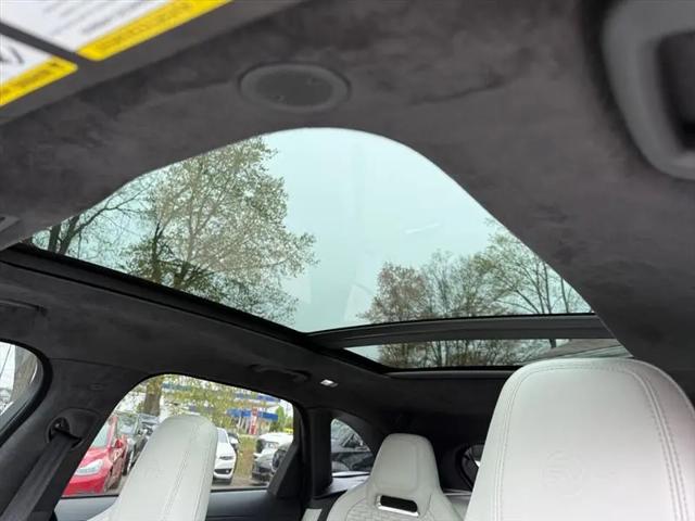 2022 Jaguar F-PACE SVR P550 AWD Automatic