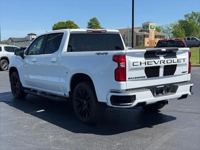 2022 Chevrolet Silverado 1500 4WD Crew Cab Short Bed RST
