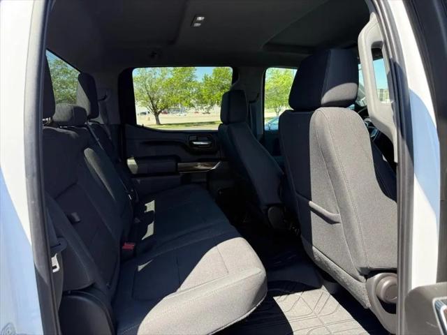 2022 Chevrolet Silverado 1500 4WD Crew Cab Short Bed RST