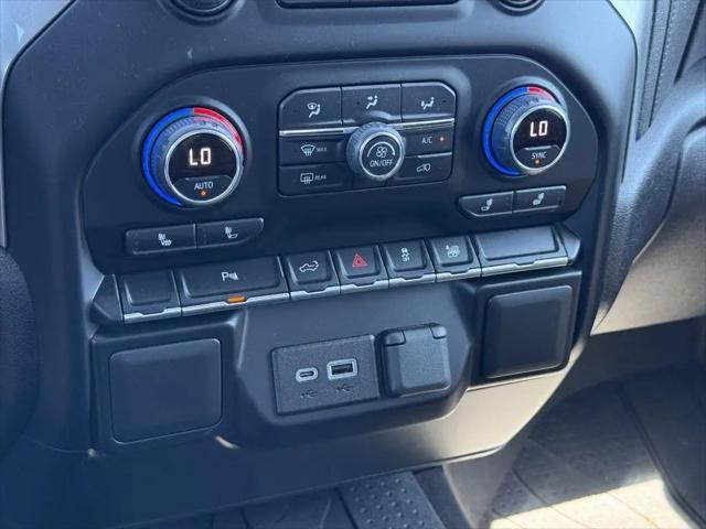 2022 Chevrolet Silverado 1500 4WD Crew Cab Short Bed RST