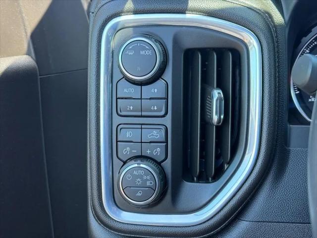 2022 Chevrolet Silverado 1500 4WD Crew Cab Short Bed RST