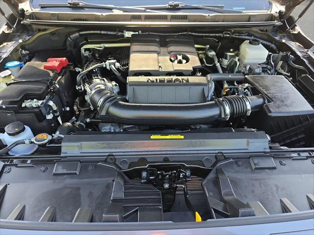 2025 Nissan Frontier Crew Cab SL 4x4