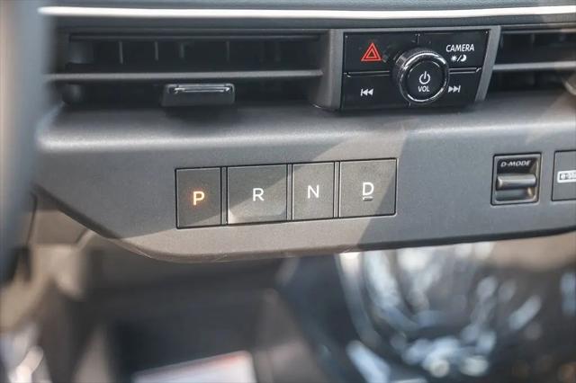 2026 Nissan LEAF PLATINUM+