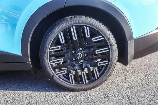 2026 Nissan LEAF PLATINUM+
