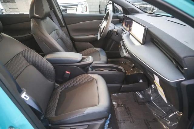 2026 Nissan LEAF PLATINUM+