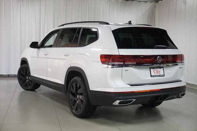 2026 Volkswagen Atlas SE with Technology