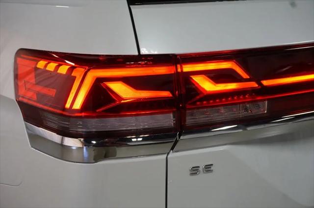 2026 Volkswagen Atlas SE with Technology
