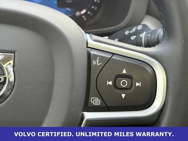 2025 Volvo XC60 B5 Core