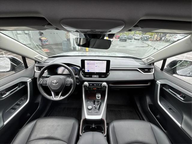 2024 Toyota RAV4 Hybrid Limited