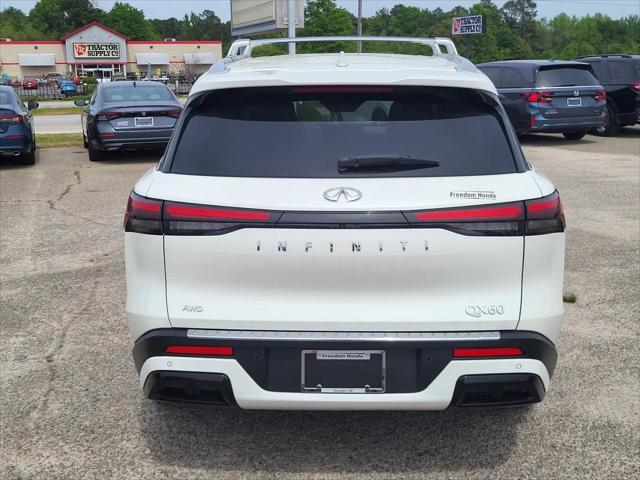 2023 INFINITI QX60 LUXE AWD