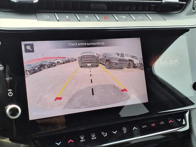 2026 Jeep Grand Cherokee L Altitude 4x2