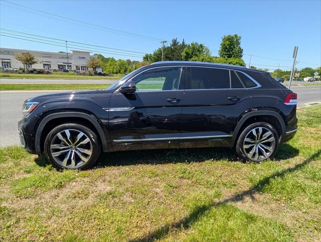 2023 Volkswagen Atlas Cross Sport 3.6L V6 SEL Premium R-Line