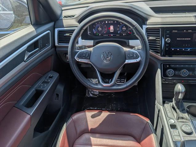 2023 Volkswagen Atlas Cross Sport 3.6L V6 SEL Premium R-Line