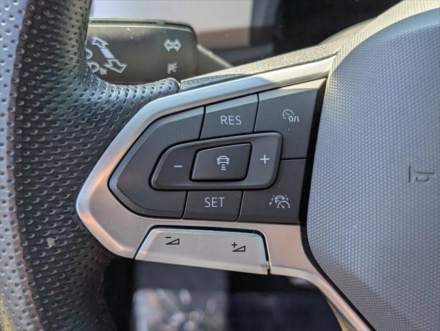 2023 Volkswagen Atlas Cross Sport 3.6L V6 SEL Premium R-Line