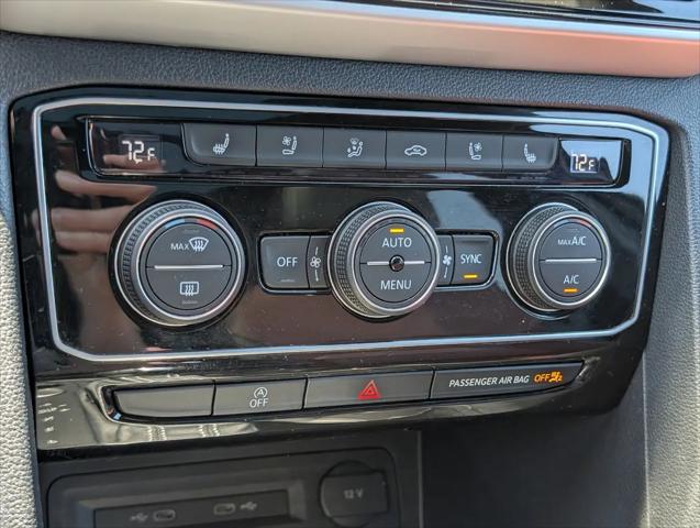 2023 Volkswagen Atlas Cross Sport 3.6L V6 SEL Premium R-Line