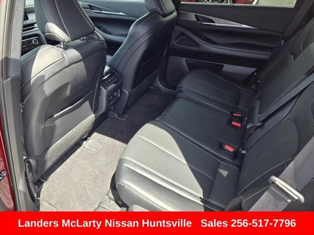 2023 INFINITI QX60 LUXE AWD