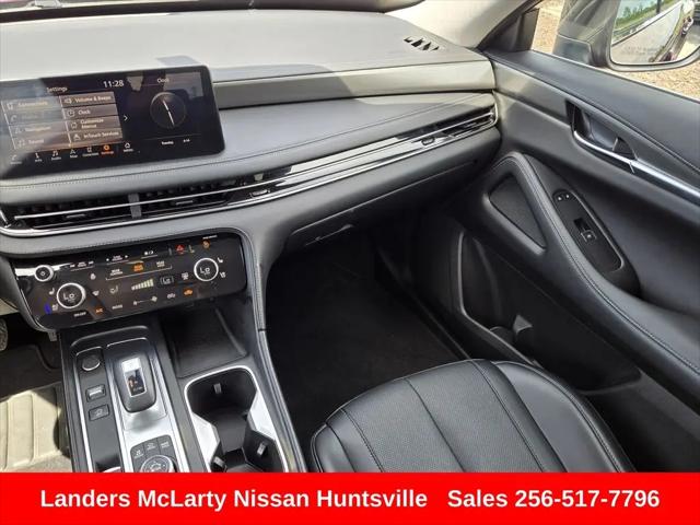 2023 INFINITI QX60 LUXE AWD